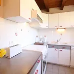 Holiday home Petit Enchante Au Coeur De La Foret Du Meygal, Proche Du Bleu - Fr-1-582-272 Champclause
