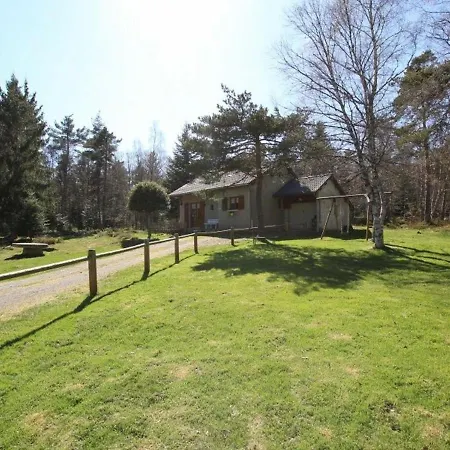 Petit Enchante Au Coeur De La Foret Du Meygal, Proche Du Bleu - Fr-1-582-272 Holiday home Champclause