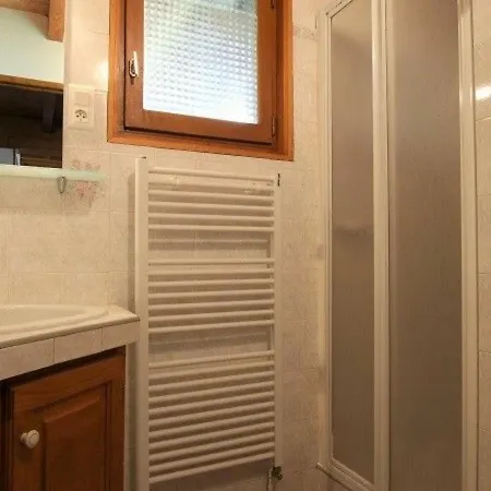 Tatil Evi Petit Enchante Au Coeur De La Foret Du Meygal, Proche Du Bleu - Fr-1-582-272 *