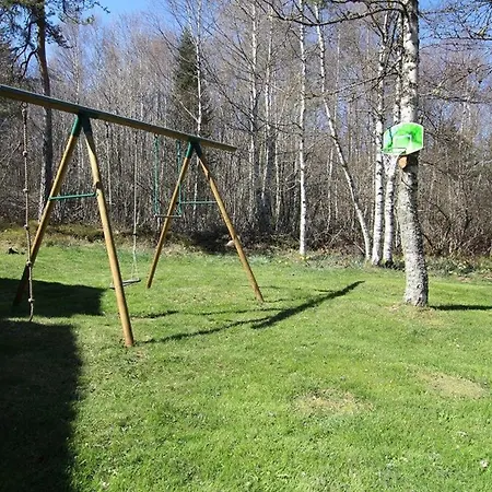 Petit Enchante Au Coeur De La Foret Du Meygal, Proche Du Bleu - Fr-1-582-272